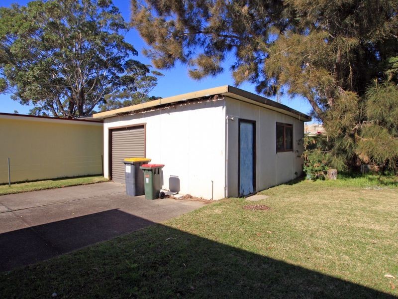 6 Corang Avenue, Sussex Inlet NSW 2540
