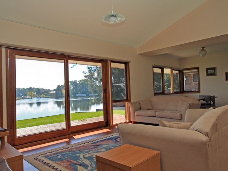 15 Corang Avenue, Sussex Inlet NSW 2540