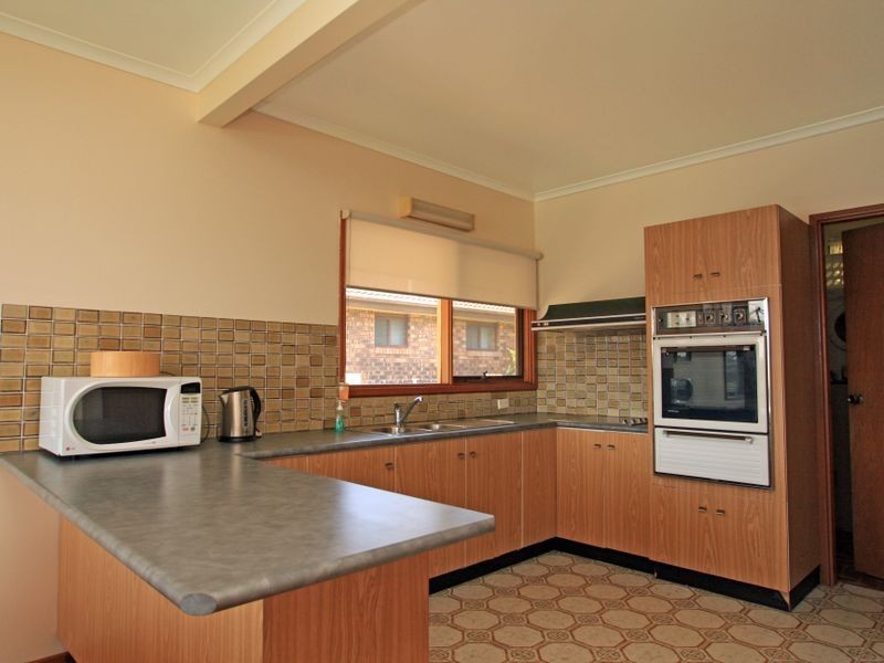 15 Corang Avenue, Sussex Inlet NSW 2540