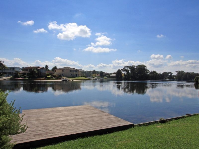 15 Corang Avenue, Sussex Inlet NSW 2540