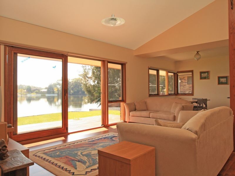 15 Corang Avenue, Sussex Inlet NSW 2540