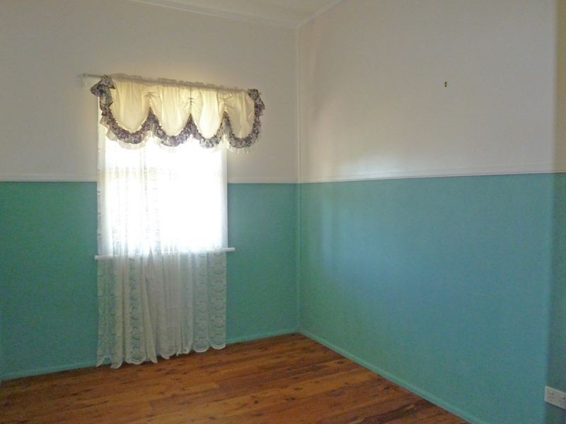 43 Glanville Road, Sussex Inlet NSW 2540