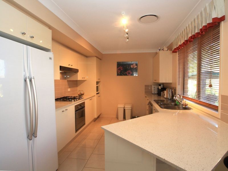 28 Seaberry Street, Sussex Inlet NSW 2540