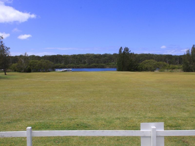 264 River Road, Sussex Inlet NSW 2540