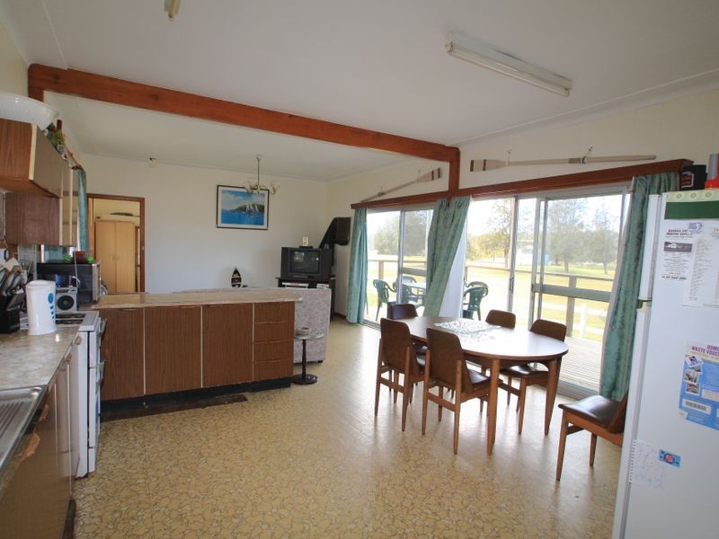 264 River Road, Sussex Inlet NSW 2540