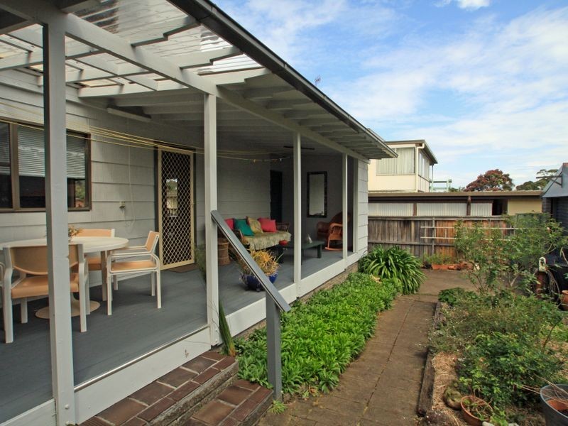 5 Beachview Avenue, Berrara NSW 2540