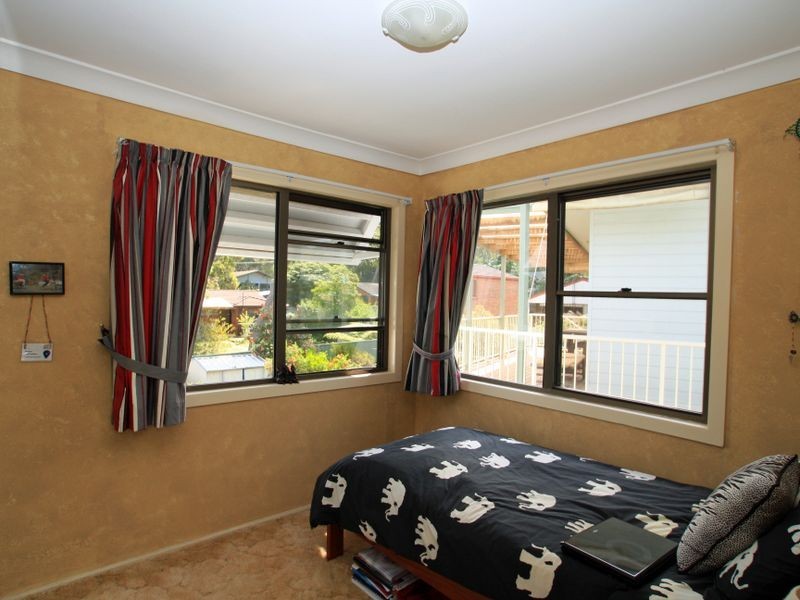 5 Beachview Avenue, Berrara NSW 2540