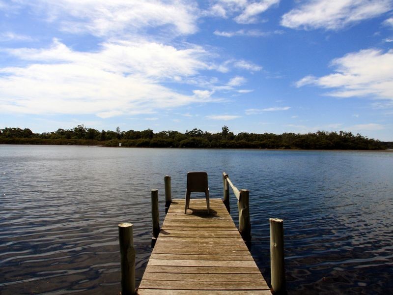 124 River Road, Sussex Inlet NSW 2540