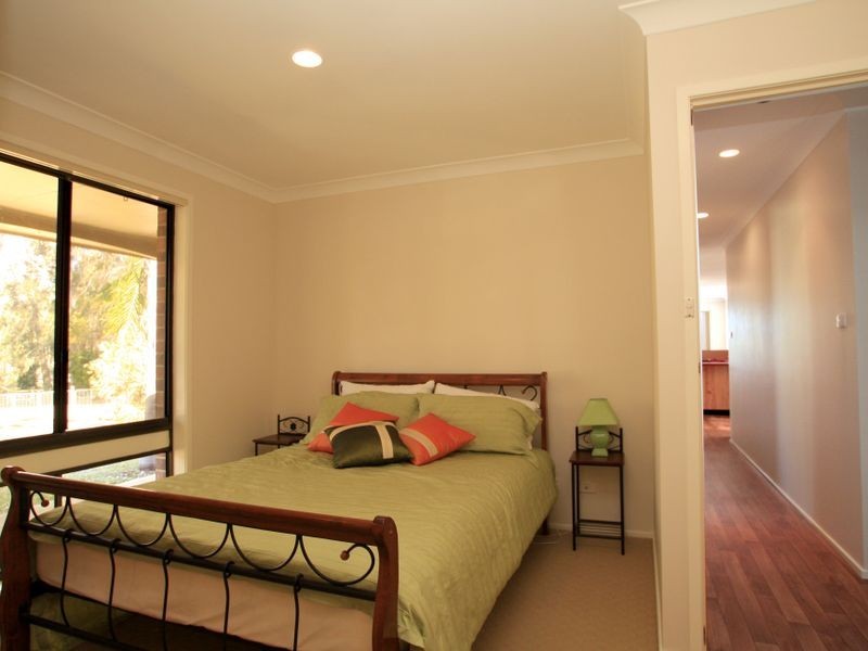 2 Sundowner Avenue, Berrara NSW 2540