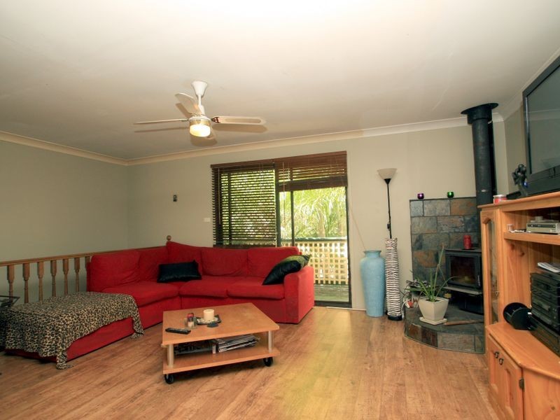 13 Banksia Street, Sussex Inlet NSW 2540