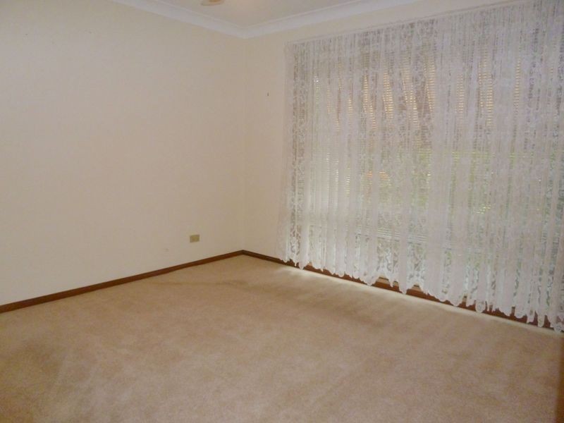 28 Glanville Road, Sussex Inlet NSW 2540