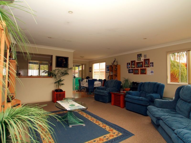 209 River Road, Sussex Inlet NSW 2540