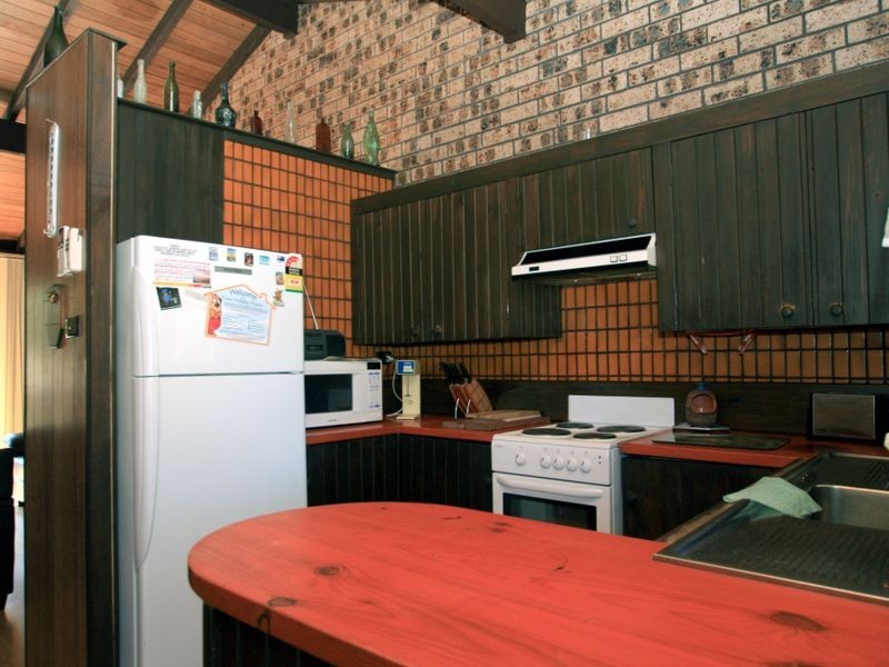 30 Boatharbour Drive, Sussex Inlet NSW 2540