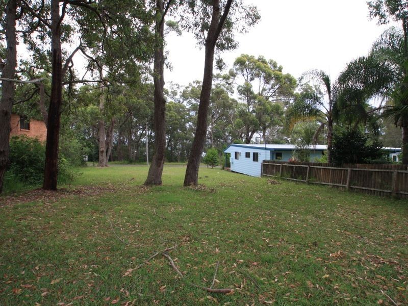 33 Lake Drive, Swanhaven NSW 2540