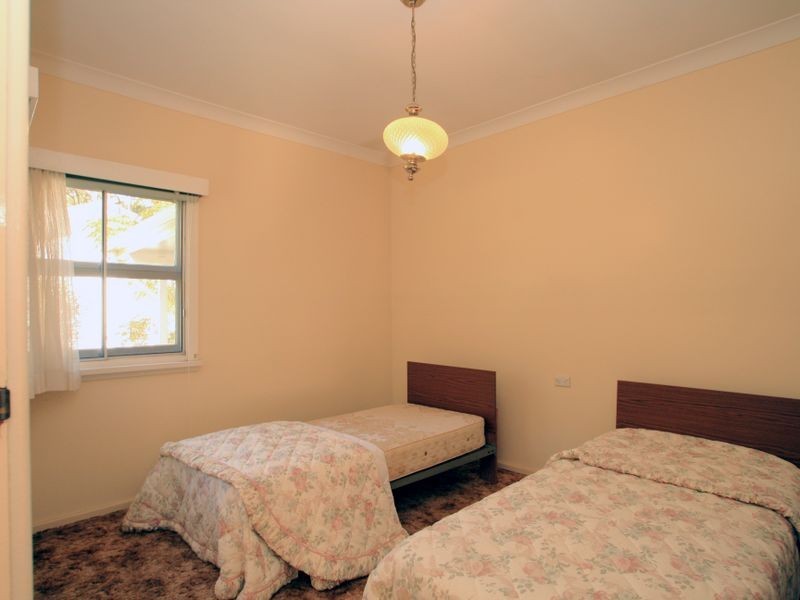 6 Yarroma Avenue, Swanhaven NSW 2540