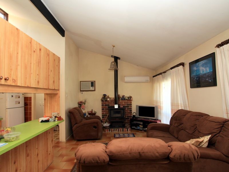 5 Coral Court, Sussex Inlet NSW 2540