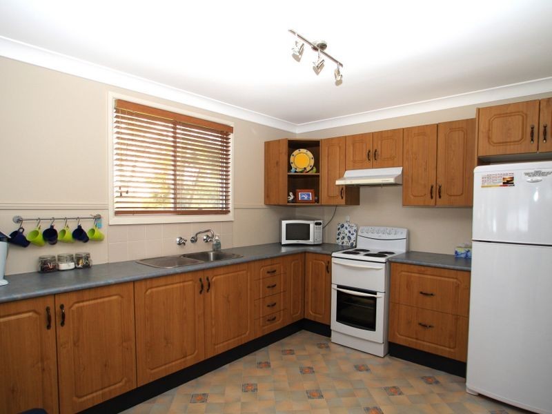 26 Lyons Road, Sussex Inlet NSW 2540