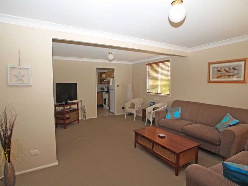 26 Lyons Road, Sussex Inlet NSW 2540