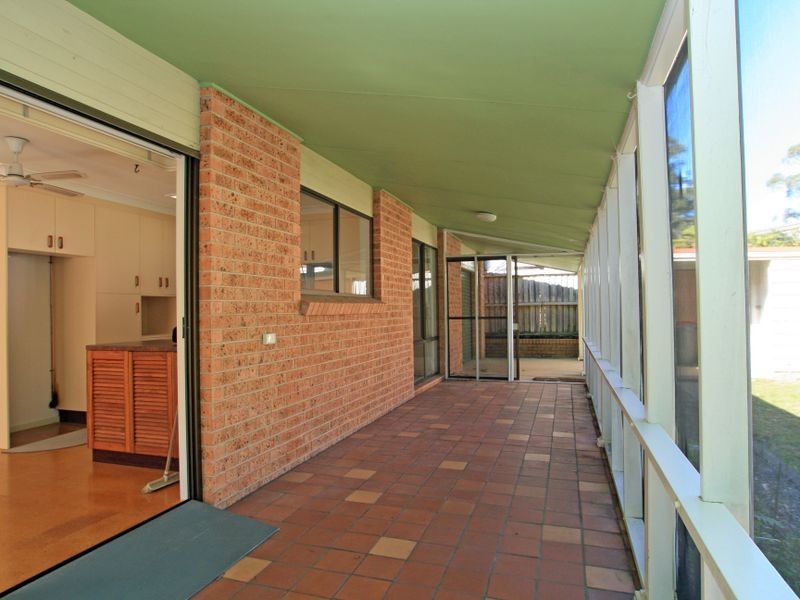 17 Lakeshore Parade, Sussex Inlet NSW 2540