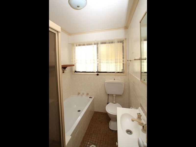 18 River Road, Sussex Inlet NSW 2540