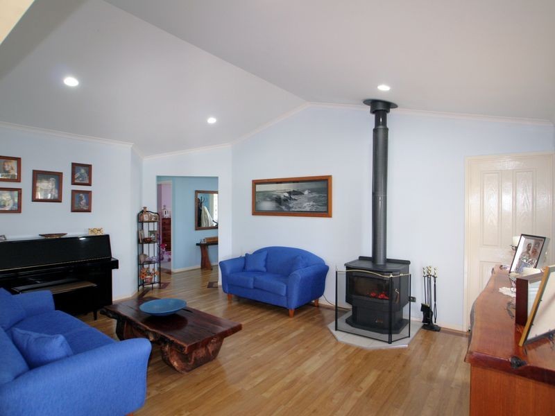 3 River Road, Sussex Inlet NSW 2540