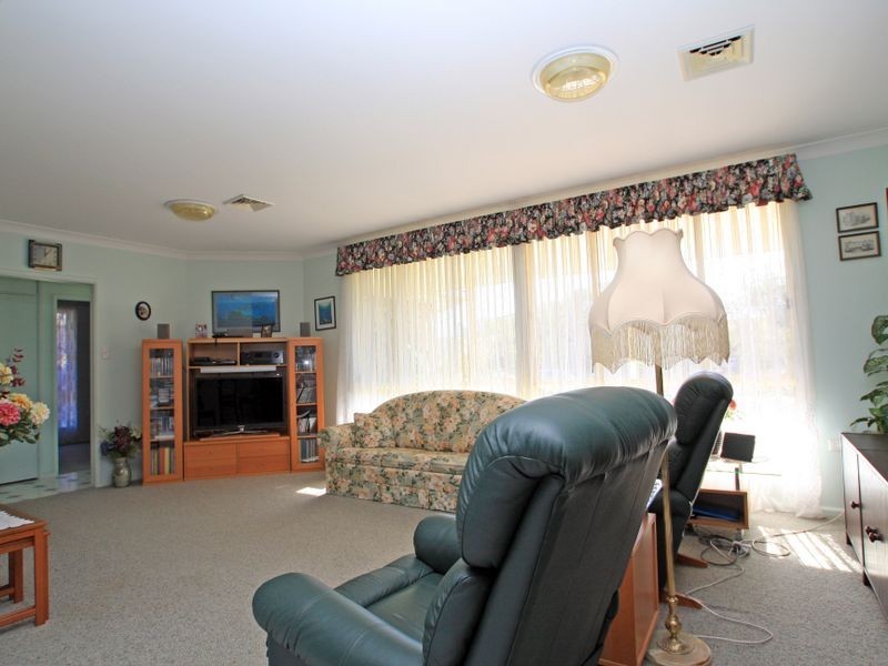 28 Cormorant Avenue, Sussex Inlet NSW 2540