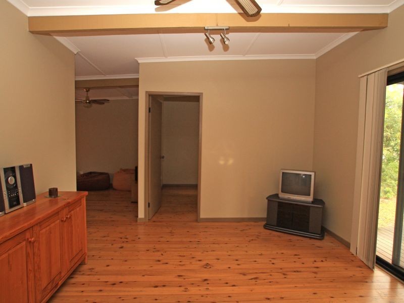15 Yarroma Avenue, Swanhaven NSW 2540