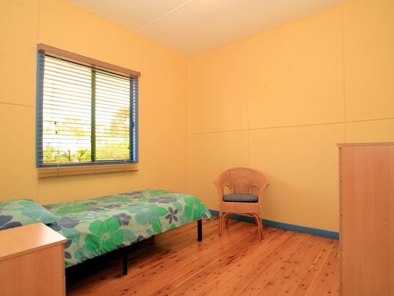 42 Collier Drive, Cudmirrah NSW 2540