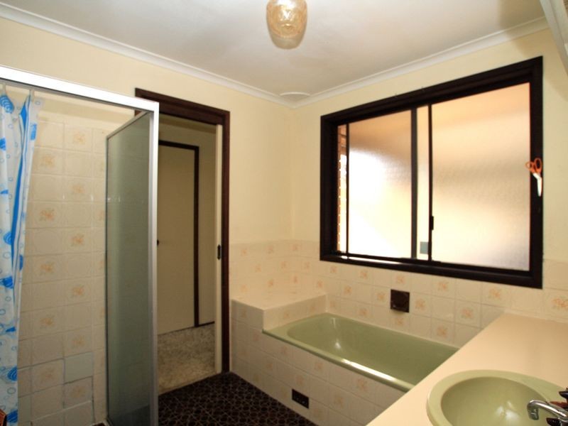 33 Collier Drive, Cudmirrah NSW 2540