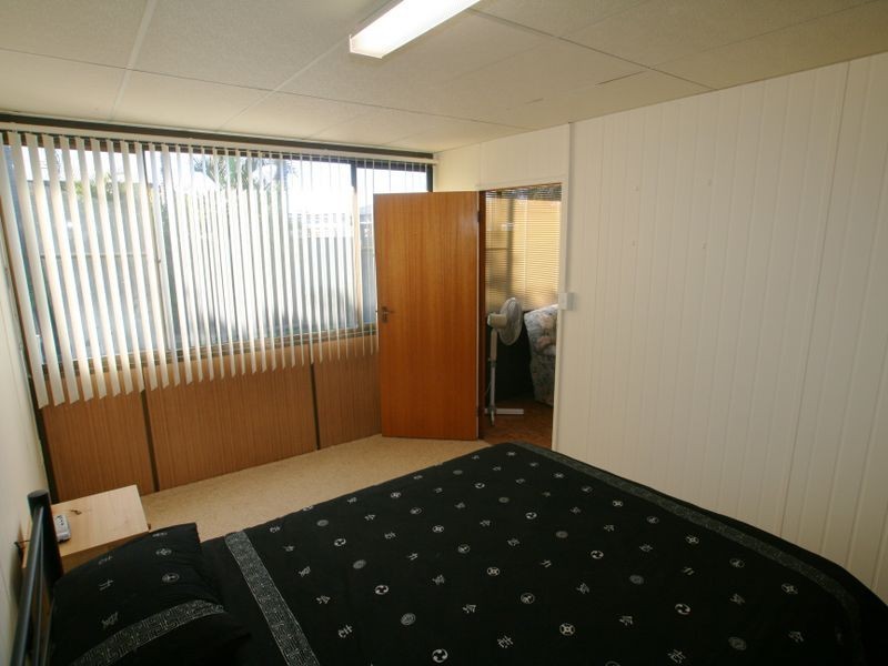 27 Salisbury Drive, Nowra NSW 2541