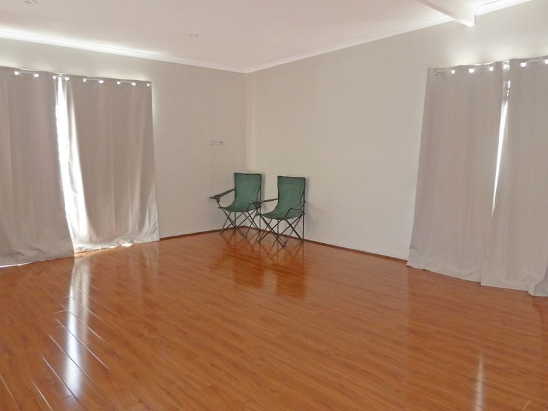 9 Ocean View Road, Sussex Inlet NSW 2540