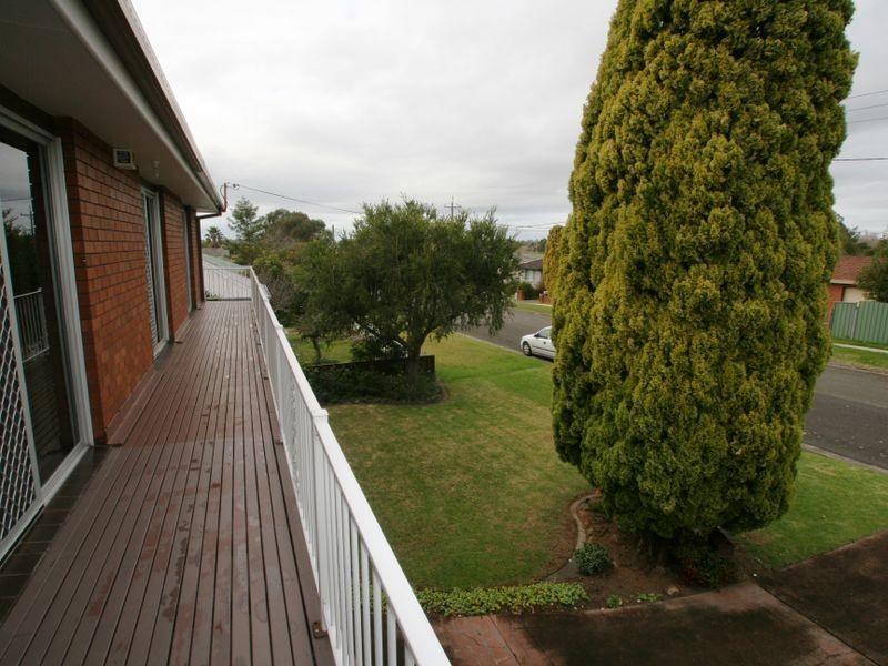 137 Plunkett Street, Nowra NSW 2541