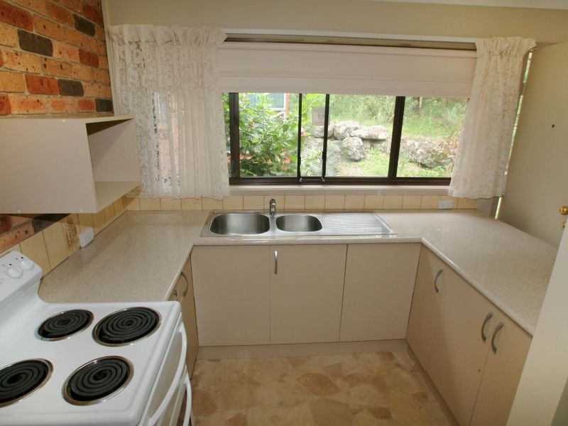 7/76 Brinawarr Street, Bomaderry NSW 2541