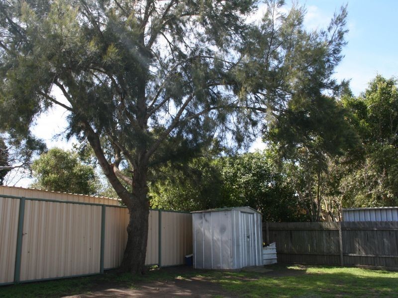 2 Balmaringa Ave, North Nowra NSW 2541