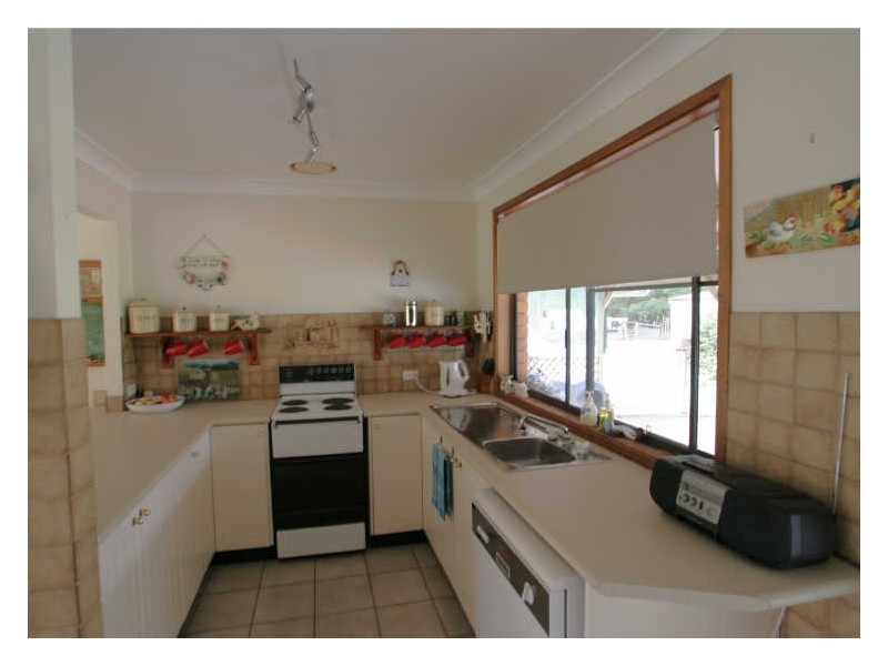 784 Sussex Inlet Road, Sussex Inlet NSW 2540