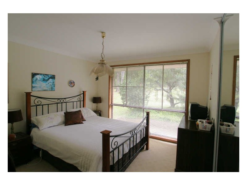 784 Sussex Inlet Road, Sussex Inlet NSW 2540