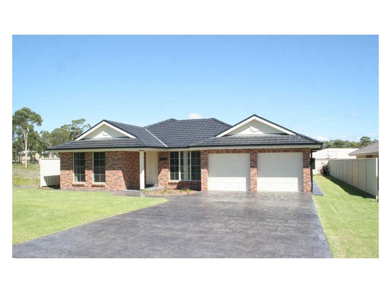17 Murre Street, Sussex Inlet NSW 2540