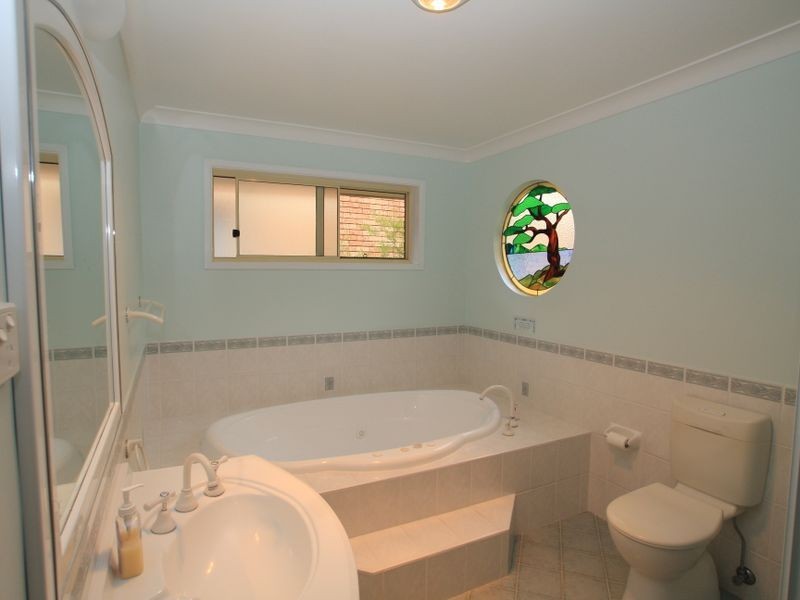 3 Fairview Crescent, Sussex Inlet NSW 2540