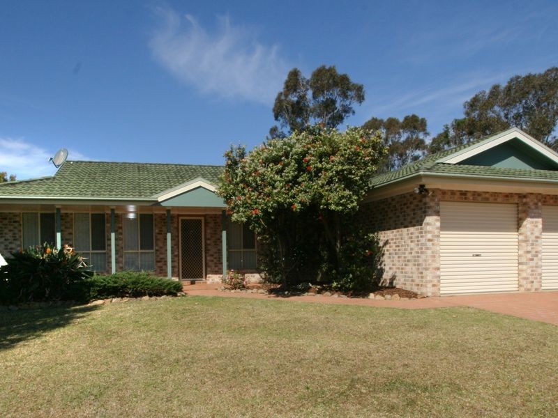 88 Jasmine Drive, Bomaderry NSW 2541