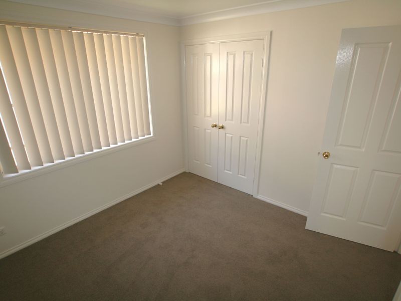 88 Jasmine Drive, Bomaderry NSW 2541