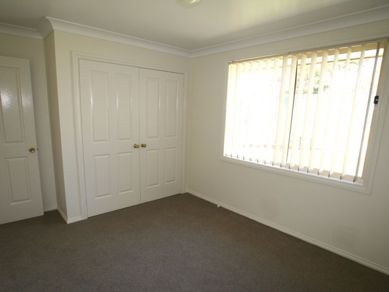 88 Jasmine Drive, Bomaderry NSW 2541