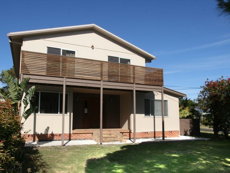 136 Prince Edward Avenue, Culburra Beach NSW 2540