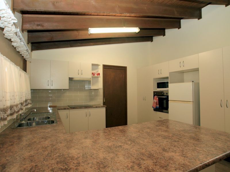 23 Suncrest Avenue, Sussex Inlet NSW 2540