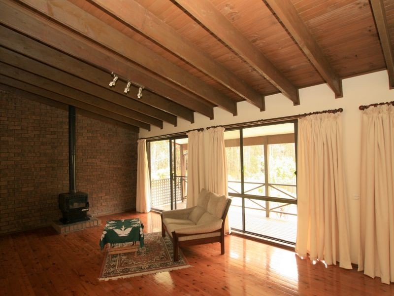 23 Suncrest Avenue, Sussex Inlet NSW 2540