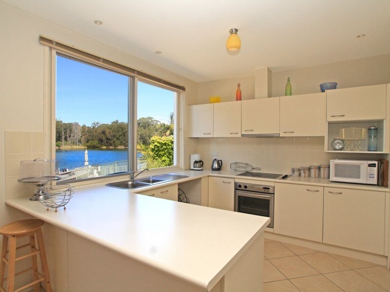 35 Thora Street, Sussex Inlet NSW 2540