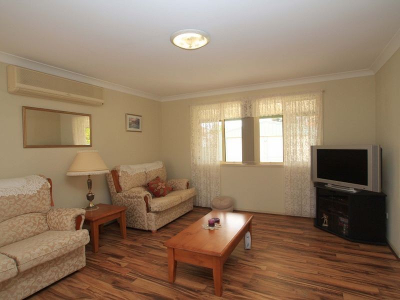 15 Lagoon Crescent, Sussex Inlet NSW 2540