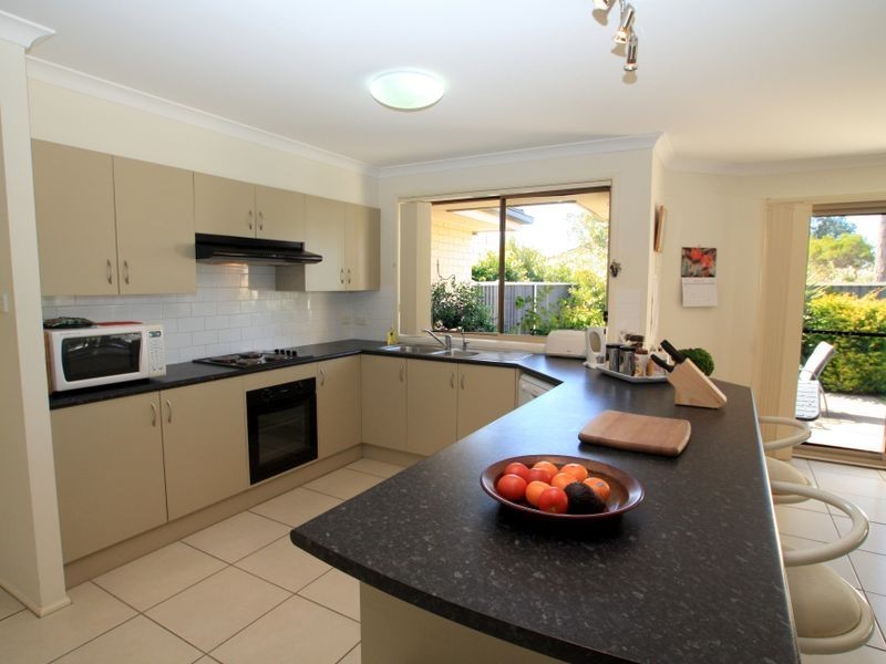 2 Glanville Road, Sussex Inlet NSW 2540