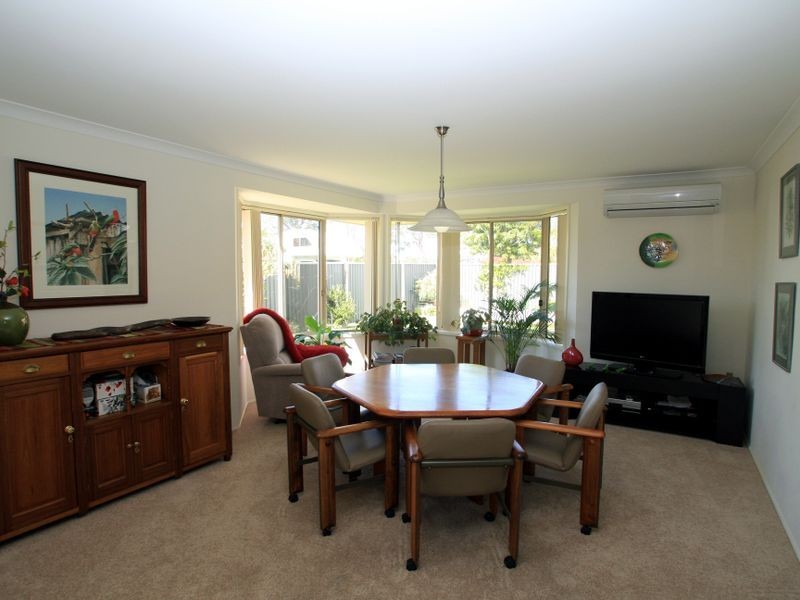 2 Glanville Road, Sussex Inlet NSW 2540