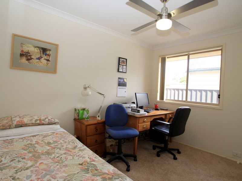 2 Glanville Road, Sussex Inlet NSW 2540