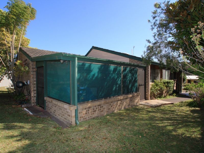 16 Meadowlake Avenue, Berrara NSW 2540